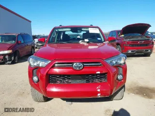 2020 Toyota 4Runner SR5 with VIN JTEBU5JR0L5820511, listed as a IAAI auction lot 41290809 with 36,834 mi miles. Bid and sale history available at carsss.com. Image 12.