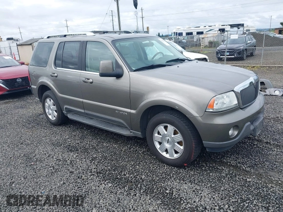 2003 Lincoln Aviator Premium z VIN 5LMEU78H93ZJ29120, wystawiony jako IAAI lot #42239414 z przebiegiem 196 479 mil mil oraz . Historia ofert i sprzedaży dostępna na DreamBid. Obrazek 1.