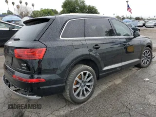 2017 Audi Q7 Premium Plus with VIN WA1LAAF78HD021987, listed as a Copart auction lot 48603955 with 100,617 mi miles and Salvage Title. Bid and sale history available at carsss.com. Image 3.