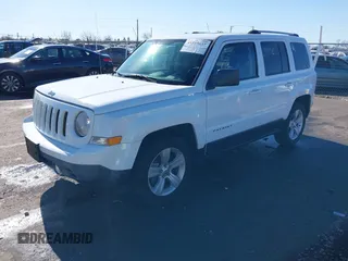 2014 Jeep Patriot Limited z VIN 1C4NJPCB6ED843953, wystawiony jako IAAI lot #41515657 z przebiegiem 103 242 mil mil oraz . Historia ofert i sprzedaży dostępna na DreamBid. Obrazek 17.