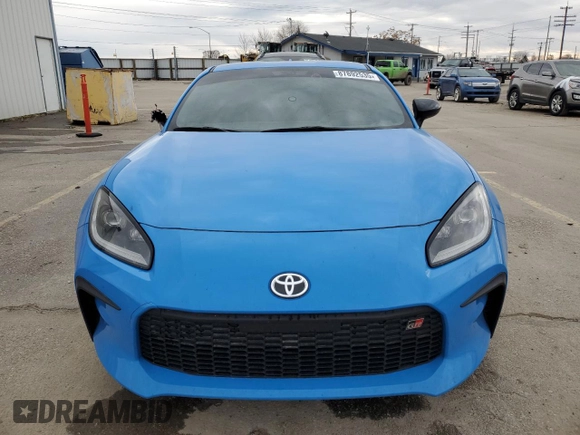 2023 Toyota GR86 Premium with VIN JF1ZNBF12P8757388, listed as a Copart auction lot 87892535 with 30,615 mi miles and Salvage Title. Bid and sale history available at carsss.com. Image 5.