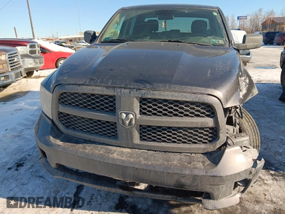 2017 Ram 1500 Express z VIN 1C6RR7KG1HS539878, wystawiony jako Copart lot #49818715 z przebiegiem 103 273 mil mil oraz Szkoda całkowita • Salvage title. Historia ofert i sprzedaży dostępna na DreamBid. Obrazek 5.