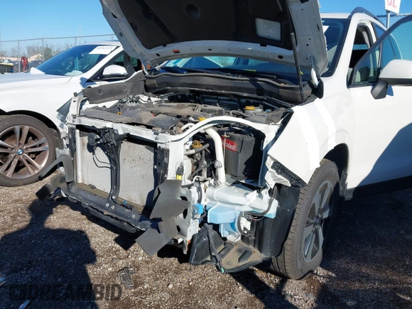 2018 Subaru Forester Premium with VIN JF2SJAGC7JH494972, listed as a IAAI auction lot 40811840 with 65,239 mi miles and . Bid and sale history available at DreamBid. Image 6.