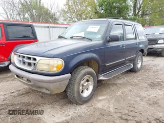 1995 Ford Explorer Eddie Bauer with VIN 1FMDU32X2SUB15613, listed as a IAAI auction lot 41863671 with 121,584 mi miles and . Bid and sale history available at DreamBid. Image 2.