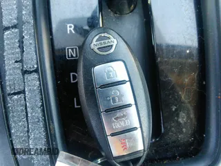 2017 Nissan Sentra S z VIN 3N1AB7AP6HY372790, wystawiony jako IAAI lot #41424894 z przebiegiem 107 539 mil mil oraz . Historia ofert i sprzedaży dostępna na DreamBid. Obrazek 11.