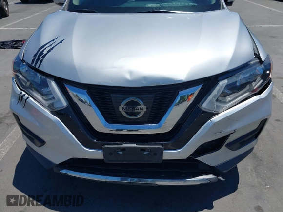 2017 Nissan Rogue S with VIN KNMAT2MT5HP588959, listed as a IAAI auction lot 39662668 with 224,444 mi miles and . Bid and sale history available at carsss.com. Image 6.