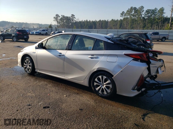 2020 Toyota Prius LE with VIN JTDKARFPXL3122480, listed as a Copart auction lot 46857165 with 55,955 mi miles and Salvage Title. Bid and sale history available at DreamBid. Image 2.