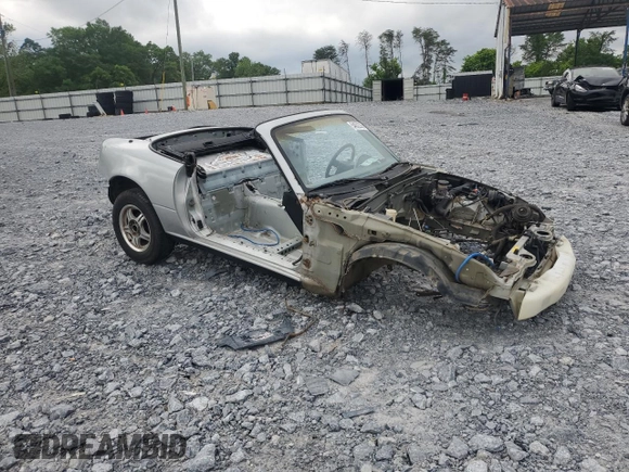 1991 Mazda MX-5 Miata Special Edition z VIN JM1NA3518M0205934, wystawiony jako Copart lot #54632355 z przebiegiem 135 922 mil mil oraz Nie do naprawy • Non repairable. Historia ofert i sprzedaży dostępna na DreamBid. Obrazek 4.