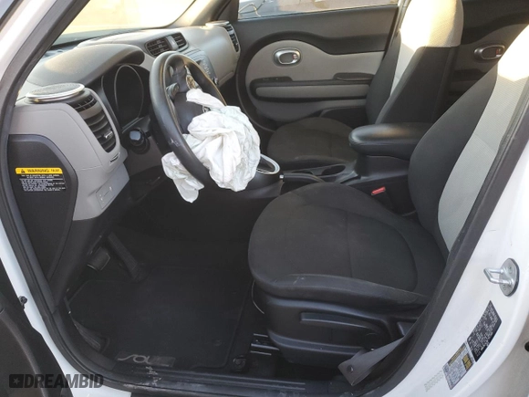 2014 Kia Soul with VIN KNDJN2A28E7057949, listed as a Copart auction lot 77776653 with 0 mi miles and Salvage Title. Bid and sale history available at carsss.com. Image 7.