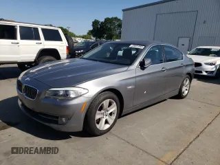2012 BMW 5 Series 528i with VIN WBAXG5C54CDX06011, listed as a Copart auction lot 55601955 with 146,637 mi miles and Clean Title. Bid and sale history available at carsss.com. Image 1.