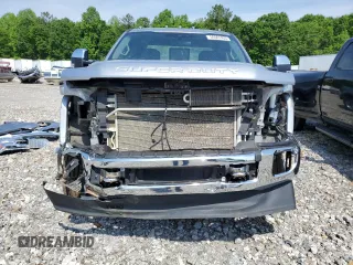 2022 Ford F-350 XL with VIN 1FT8W3DT9NEG30083, listed as a Copart auction lot 55561455 with 31,362 mi miles and Salvage Title. Bid and sale history available at DreamBid. Image 5.