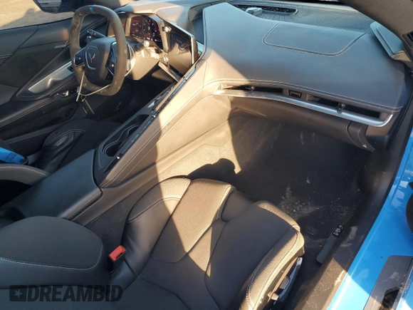 2021 Chevrolet Corvette 1LT with VIN 1G1YA2D42M5113717, listed as a Copart auction lot 77167694 with 9,190 mi miles and Non Repairable. Bid and sale history available at carsss.com. Image 8.