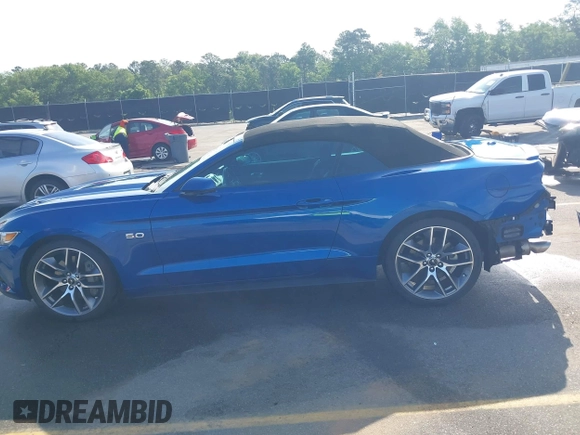 2017 Ford Mustang GT Premium с VIN 1FATP8FF4H5263034, выставлен на аукционе IAAI как лот 42135251 с пробегом 24 955 миль миль и . История ставок и продаж доступна на DreamBid. Изображение 15.