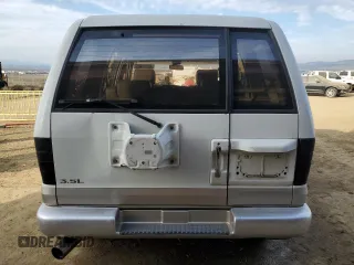 2000 Isuzu Trooper S with VIN JACDS58X9Y7J05616, listed as a Copart auction lot 42621905 with 188,747 mi miles and Clean title. Bid and sale history available at DreamBid. Image 6.