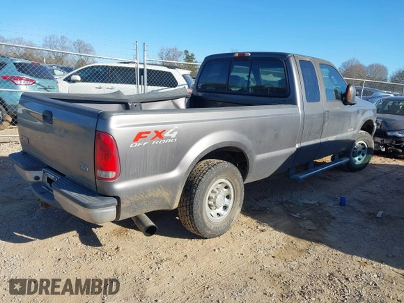 2004 Ford F-250 XL z VIN 1FTNX21P24EC73569, wystawiony jako IAAI lot #41446949 z przebiegiem 287 828 mil mil oraz . Historia ofert i sprzedaży dostępna na DreamBid. Obrazek 4.