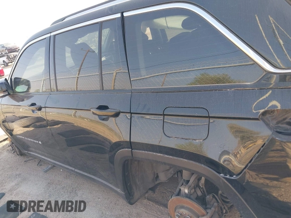 2023 Jeep Grand Cherokee Limited with VIN 1C4RJGBG5PC544669, listed as a IAAI auction lot 41683591 with 82,157 mi miles and . Bid and sale history available at DreamBid. Image 14.