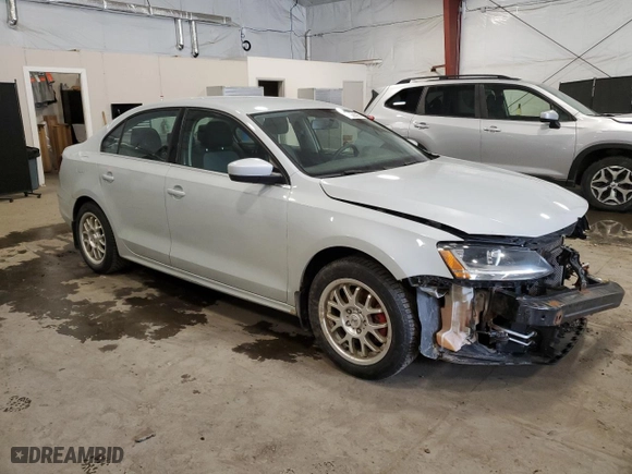 2017 Volkswagen Jetta 1.4T S with VIN 3VW167AJXHM324906, listed as a Copart auction lot 47928385 with 167,977 mi miles and Salvage Title. Bid and sale history available at carsss.com. Image 4.