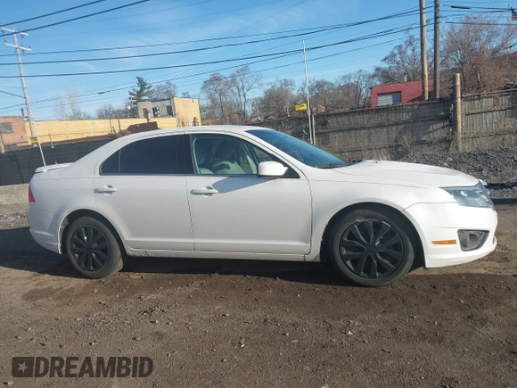 2010 Ford Fusion SE with VIN 3FAHP0HA0AR281297, listed as a IAAI auction lot 41868346 with 177,292 mi miles. Bid and sale history available at carsss.com. Image 13.