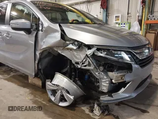 2020 Honda Odyssey EX-L with VIN 5FNRL6H76LB042228, listed as a IAAI auction lot 41535294 with 82,063 mi miles. Bid and sale history available at carsss.com. Image 6.