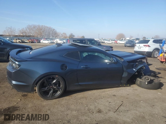 2019 Chevrolet Camaro 1SS with VIN 1G1FF1R70K0121735, listed as a Copart auction lot 71122712 with 64,187 mi miles. Bid and sale history available at carsss.com. Image 3.