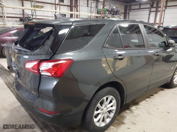 2020 Chevrolet Equinox LS with VIN 3GNAXSEV4LS585766, listed as a IAAI auction lot 41689267 with 88,641 mi miles. Bid and sale history available at carsss.com. Image 4.