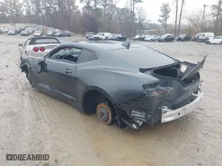 2019 Chevrolet Camaro 1SS with VIN 1G1FE1R79K0112888, listed as a IAAI auction lot 41028075 with 1 mi miles. Bid and sale history available at carsss.com. Image 3.