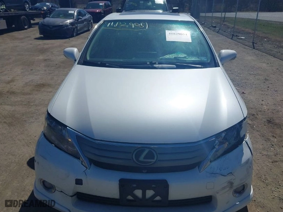 2010 Lexus HS 250h with VIN JTHBB1BA8A2022119, listed as a IAAI auction lot 41829051 with NaN miles. Bid and sale history available at carsss.com. Image 12.