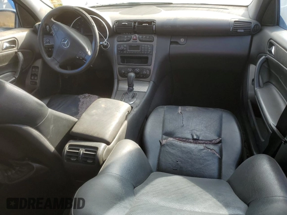 2004 Mercedes-Benz C 230 Kompressor with VIN WDBRF40J34F537291, listed as a Copart auction lot 84292144 with 199,990 mi miles and Clean Title. Bid and sale history available at DreamBid. Image 8.