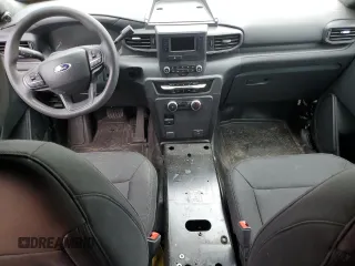 2023 Ford Police Interceptor Utility z VIN 1FM5K8AB4PGC00360, wystawiony jako Copart lot #56393505 z przebiegiem 28 905 mil mil oraz Szkoda całkowita • Salvage title. Historia ofert i sprzedaży dostępna na DreamBid. Obrazek 8.