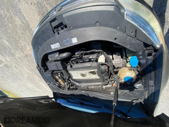 2011 Volkswagen CC Sport с VIN WVWMN7AN0BE733693, выставлен на аукционе Copart как лот 58811405 с пробегом 129 963 миль миль и Чистый • Clean title. История ставок и продаж доступна на DreamBid. Изображение 7.