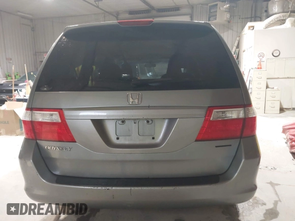 2007 Honda Odyssey EX-L with VIN 5FNRL38697B012944, listed as a IAAI auction lot 42144250 with 234,016 mi miles and . Bid and sale history available at DreamBid. Image 16.