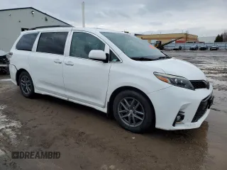 2018 Toyota Sienna SE with VIN 5TDXZ3DCXJS961181, listed as a Copart auction lot 49465115 with 71,962 mi miles and Clean title. Bid and sale history available at DreamBid. Image 4.