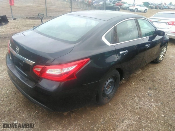 2017 Nissan Altima 2.5 S with VIN 1N4AL3AP1HC269651, listed as a IAAI auction lot 39967876 with 64,047 mi miles. Bid and sale history available at carsss.com. Image 4.