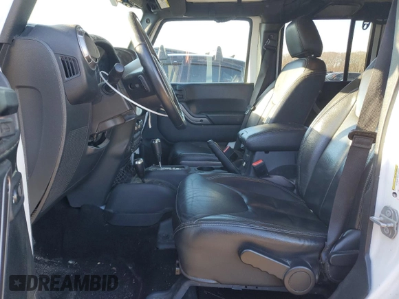 2018 Jeep Wrangler JK Unlimited Sahara with VIN 1C4BJWEG9JL863359, listed as a Copart auction lot 82865114 with 42,607 mi miles and Salvage Title. Bid and sale history available at carsss.com. Image 7.