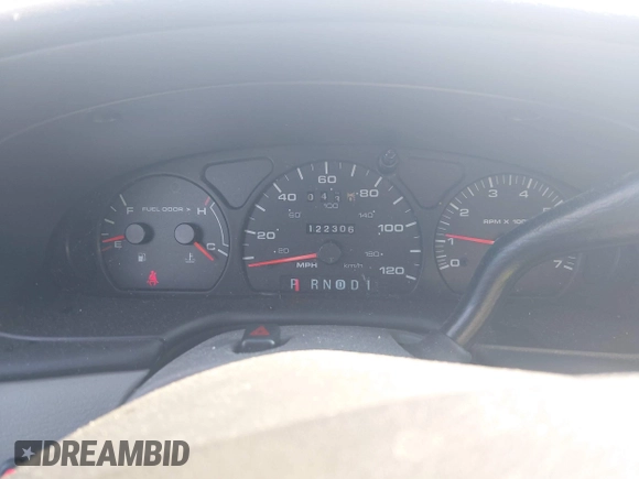 2002 Ford Taurus SES Standard z VIN 1FAFP55U22A172533, wystawiony jako IAAI lot #42680611 z przebiegiem 122 306 mil mil oraz . Historia ofert i sprzedaży dostępna na DreamBid. Obrazek 7.