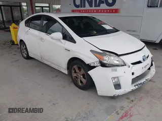 2010 Toyota Prius II z VIN JTDKN3DUXA5187681, wystawiony jako IAAI lot #41977212 z przebiegiem 128 929 mil mil oraz . Historia ofert i sprzedaży dostępna na DreamBid. Obrazek 1.
