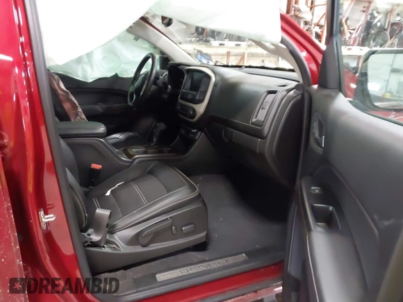 2020 GMC Canyon 4WD Denali with VIN 1GTG6EEN3L1152125, listed as a IAAI auction lot 41179798 with 26,882 mi miles. Bid and sale history available at carsss.com. Image 5.