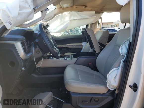 2022 Ford Expedition XLT with VIN 1FMJU1JT6NEA10481, listed as a Copart auction lot 41387565 with 13,459 mi miles and Salvage Title. Bid and sale history available at carsss.com. Image 7.