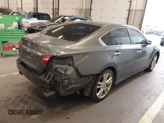 2017 Nissan Altima SL with VIN 1N4BL3AP3HC205955, listed as a IAAI auction lot 41784506 with 85,333 mi miles and . Bid and sale history available at DreamBid. Image 4.