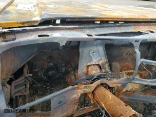 1984 Chevrolet Pickup with VIN 2GCDC14H2E1212960, listed as a Copart auction lot 48956945 with 0 mi miles and Salvage Title. Bid and sale history available at carsss.com. Image 9.