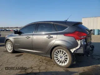 2015 Ford Focus Electric z VIN 1FADP3R44FL221828, wystawiony jako Copart lot #43067325 z przebiegiem 55 636 mil mil oraz Szkoda całkowita • Salvage title. Historia ofert i sprzedaży dostępna na DreamBid. Obrazek 2.