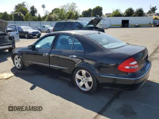 2006 Mercedes-Benz E 500 z VIN WDBUF70J76A888197, wystawiony jako Copart lot #58199365 z przebiegiem 174 100 mil mil oraz Czysty tytuł • Clean title. Historia ofert i sprzedaży dostępna na DreamBid. Obrazek 2.