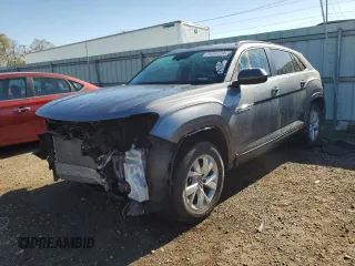 2021 Volkswagen Atlas S z VIN 1V2GC2CA0MC228279, wystawiony jako Copart lot #78244724 z przebiegiem 26 172 mil mil oraz Szkoda całkowita • Salvage title. Historia ofert i sprzedaży dostępna na DreamBid. Obrazek 1.