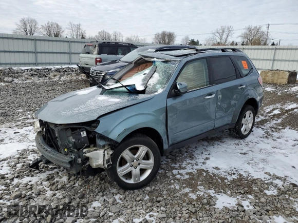 2010 Subaru Forester 2.5X Premium with VIN JF2SH6CC5AG729406, listed as a Copart auction lot 47122395 with 0 mi miles and Salvage Title. Bid and sale history available at carsss.com. Image 1.