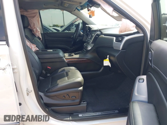 2019 GMC Yukon XL SLT with VIN 1GKS1GKC2KR117197, listed as a IAAI auction lot 41930764 with 47,350 mi miles. Bid and sale history available at carsss.com. Image 5.