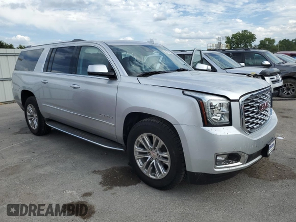 2020 GMC Yukon XL Denali with VIN 1GKS2HKJ4LR201038, listed as a Copart auction lot 66917904 with 99,944 mi miles and Salvage Title. Bid and sale history available at carsss.com. Image 4.