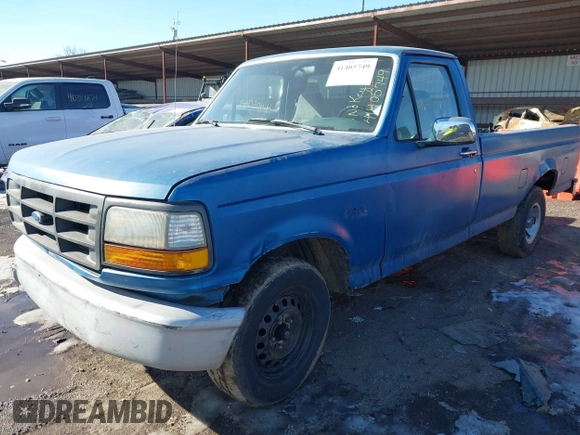 1993 Ford F-150 with VIN 2FTDF15YXPCB40600, listed as a IAAI auction lot 41405749 with 1 mi miles. Bid and sale history available at carsss.com. Image 2.