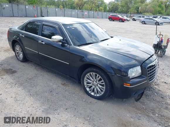 2006 Chrysler 300 Touring with VIN 2C3KA53G36H220558, listed as a IAAI auction lot 42159373 with 158,970 mi miles. Bid and sale history available at carsss.com. Image 1.