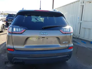 2020 Jeep Cherokee Latitude Plus with VIN 1C4PJLLB5LD521965, listed as a IAAI auction lot 41232028 with 77,729 mi miles. Bid and sale history available at carsss.com. Image 17.