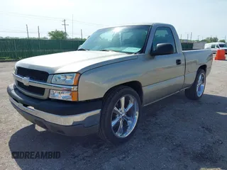 2004 Chevrolet Silverado 1500 Work Truck with VIN 1GCEC14X54Z233870, listed as a IAAI auction lot 42114163 with 236,226 mi miles. Bid and sale history available at carsss.com. Image 2.